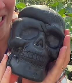Small skull shaped mold for pumpkin