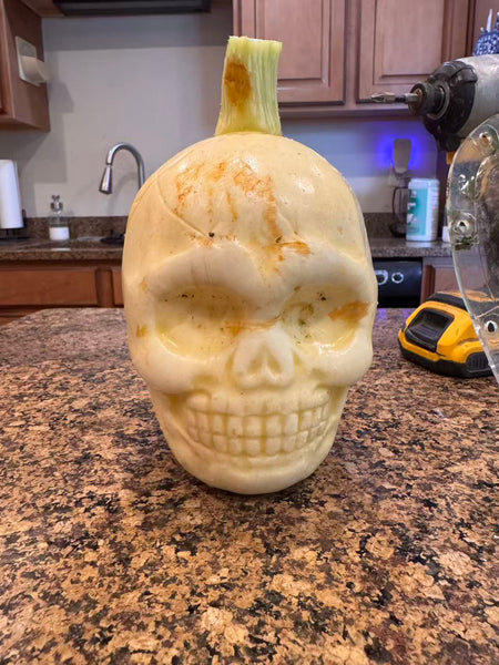 Pirate skull and skull mold for growing pumpkin double faces